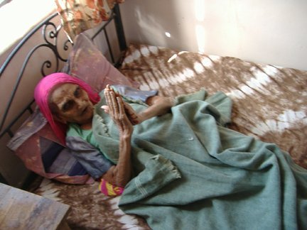 Elders cared for at Anubandh, Jodhpur